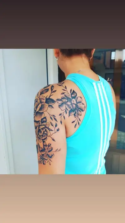TATTOO Sandov