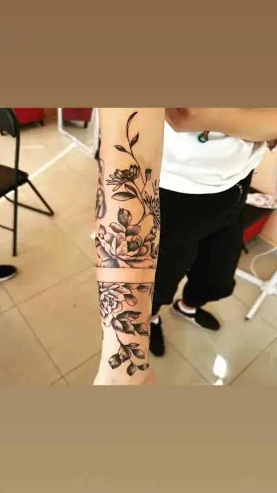 TATTOO Sandov