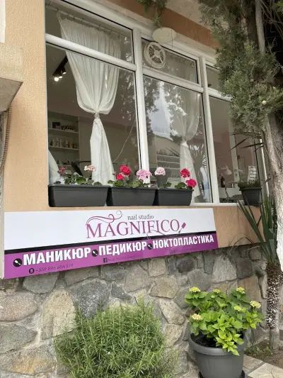 Nail studio Magnifico