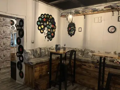 Q Bar Montana