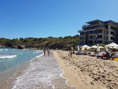 Sand Lilies Beach Apartments