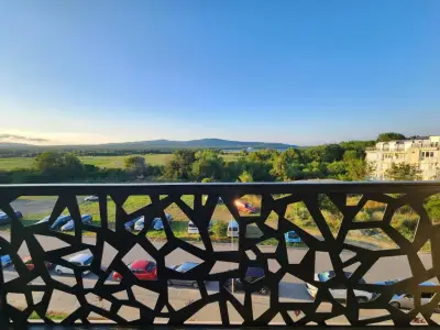 Hotel Lotus