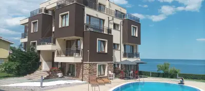 Swan Bay complex