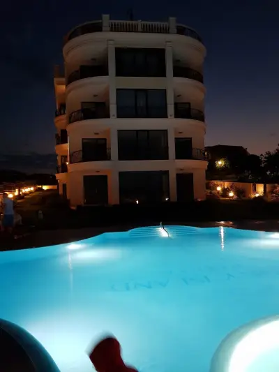 Sea Garden Delux