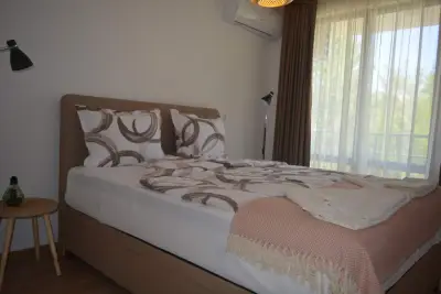 Aпартаменти Каваците на 100 м от плаж Каваци