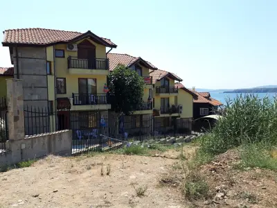 Apartments Elinor Budjaka