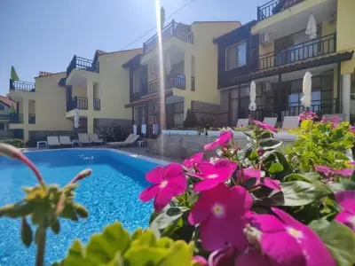 Apartments Elinor Budjaka