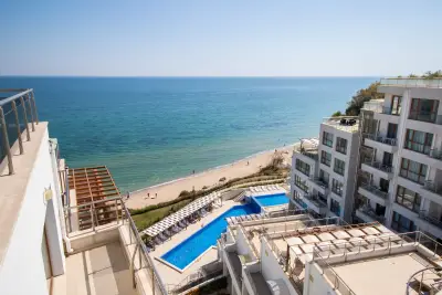 White Cliffs, Byala