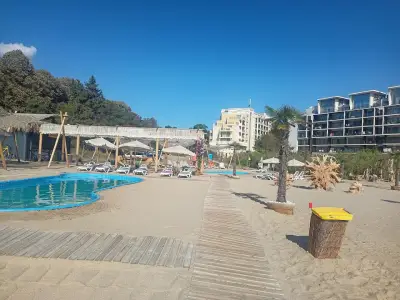 Marina Sands Bijou Boutique is an excellent choice for travelers visiting Obzor