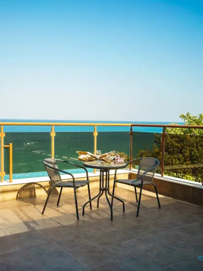 Moreto Seaside Aparthotel