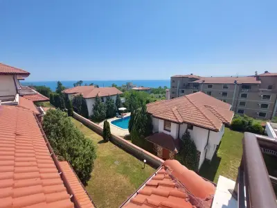 Hotel Vemara Club