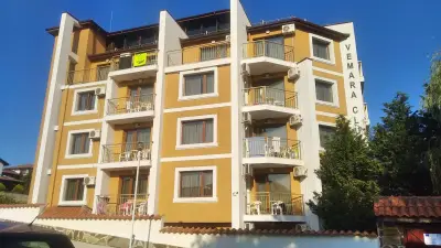 Hotel Vemara Club