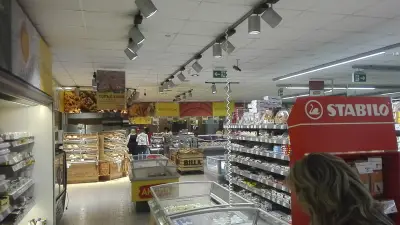 BILLA Младост