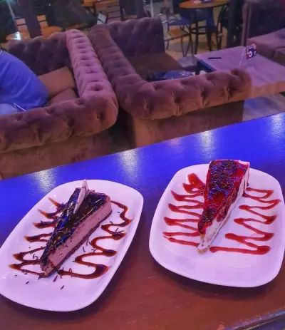 Refresh Cafe & Bar