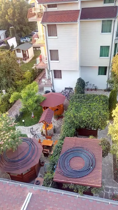 Hotel Morski Dar and Free parking