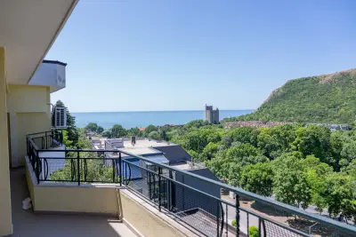 Delfin Vista 8 Kavarna- Sea & Mountain View