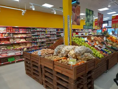 T MARKET