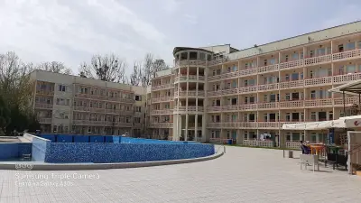 Хотел Грийн парк