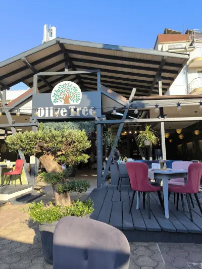 Olive tree Lozenec /ресторант "Маслинено дърво"/