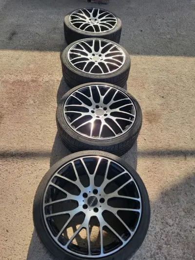 Tisho auto