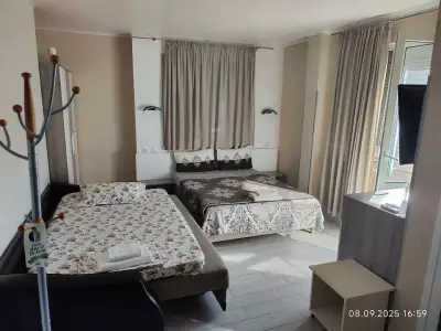 Rado's Hotel