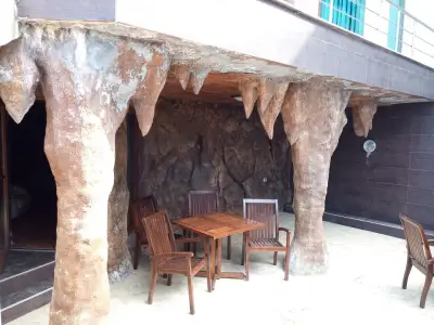 Family Hotel Lalov Egrek