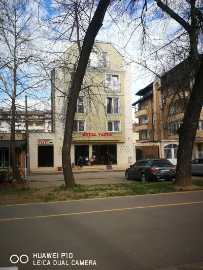 Хотел Веста