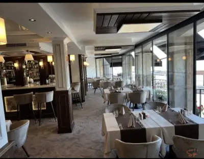 Restaurant Five points