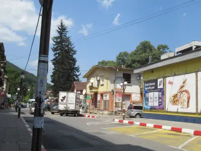 Зоомагазин и ветеринарен кабинет Приятели