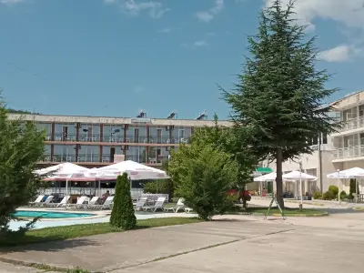 Хотел ДСК