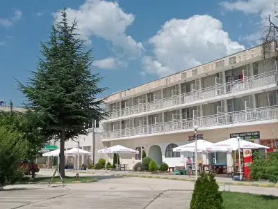 Хотел ДСК