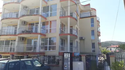 Apartments in complex Atrium