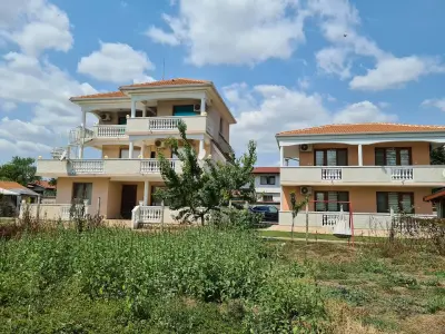 House Varna-1