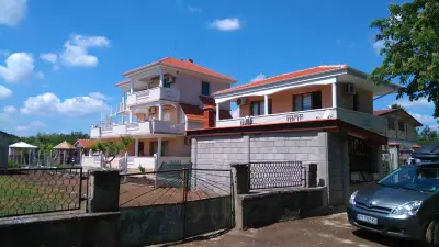 House Varna-1