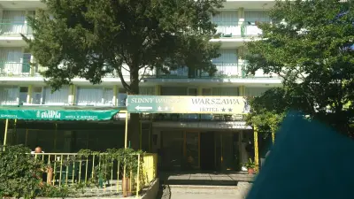 Hotel Varshava- Free parking 5 minutes away with shuttle