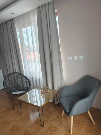 Bo's place