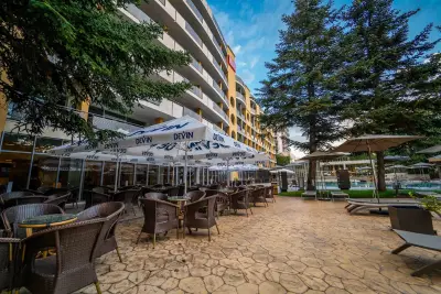 HVD Viva Club Ultra All Inclusive - Private Beach & Free Parking