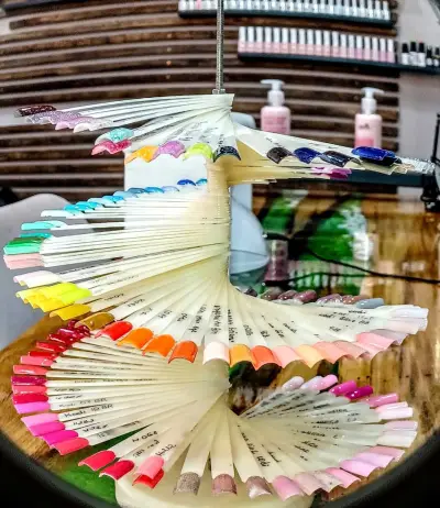Cashmere beauty bar