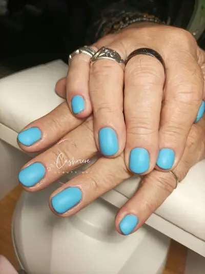 Cashmere beauty bar