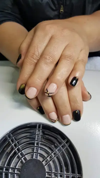 Beauty Center Perfect | Маникюр, Педикюр, Медицински педикюр, Масаж Несебър