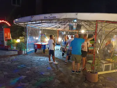 Tundja Bar and Coffee / Кафе - бар Тунджа