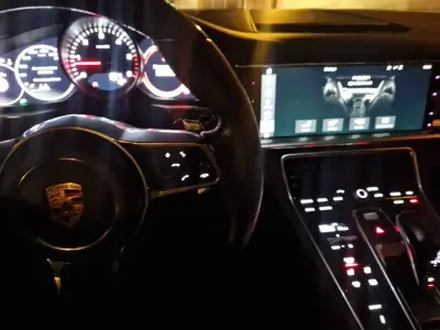 АВТОСЕРВИЗ КРАСИ И ФЕШЪН КАРC ТУНИНГ ЦЕНТЪР