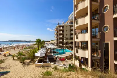 Hotel Golden Ina - All Inclusive - Beachfront