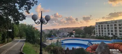 Атриум Бийч Хотел