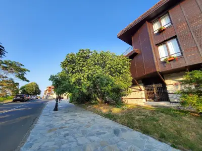 Antorini Apartments