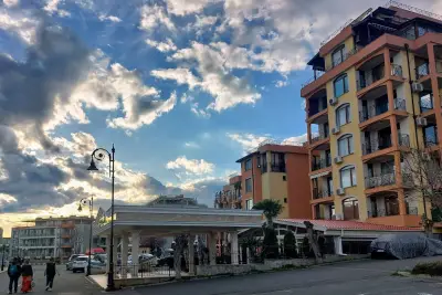 Antorini Apartments