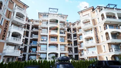 Antorini Apartments