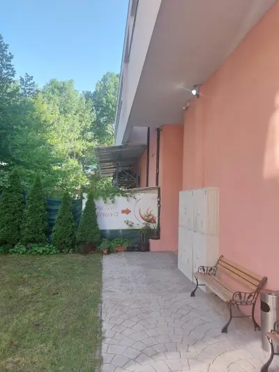 CAPUCCINO GUEST APARTMENTS - FREE PARKING and Wi-Fi