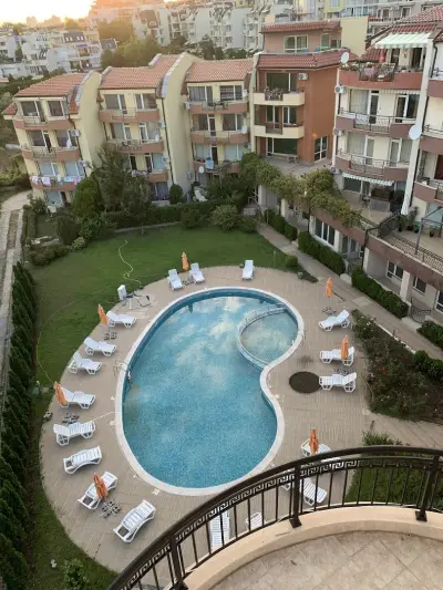 Marina Bay Apart Saint Vlas