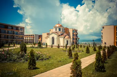 Holiday Orhid Fort Club